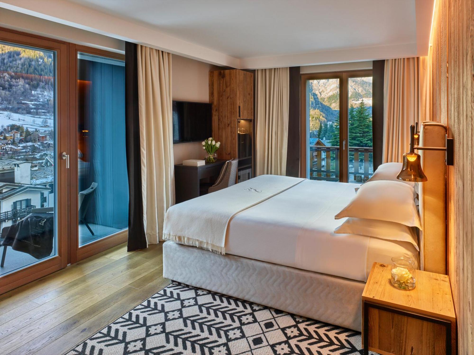 Le Massif Hotel & Lodge Courmayeur The Leading Hotels Of The World Exterior foto